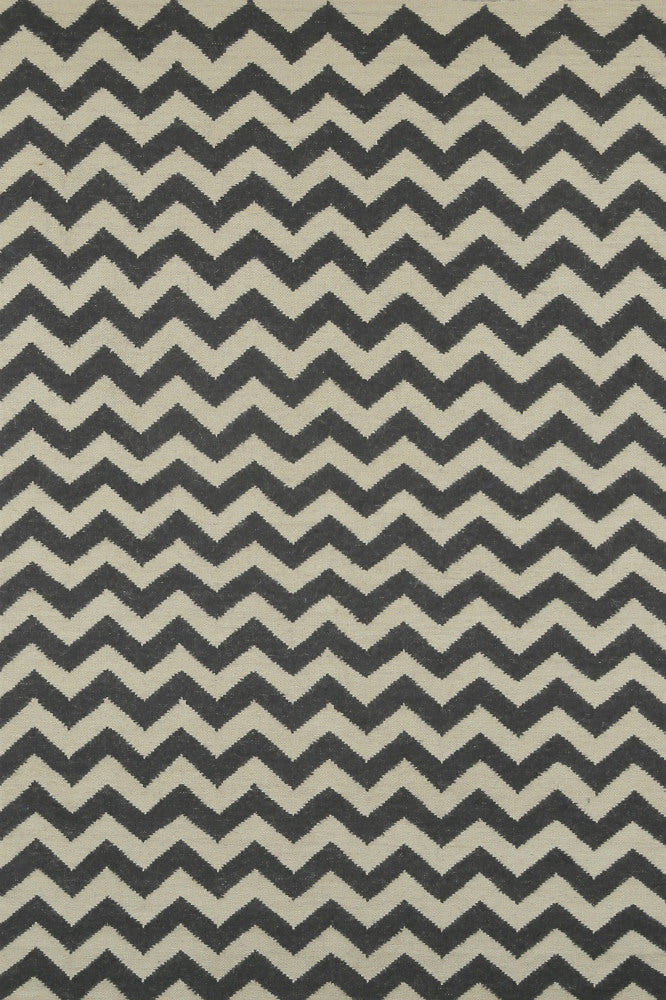 BLACK AND WHITE CHEVRON HAND WOVEN DHURRIE