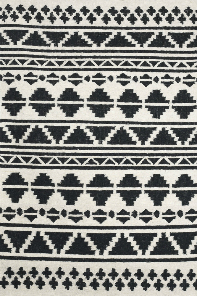 BLACK AND WHITE TRIBAL HAND WOVEN DHURRIE