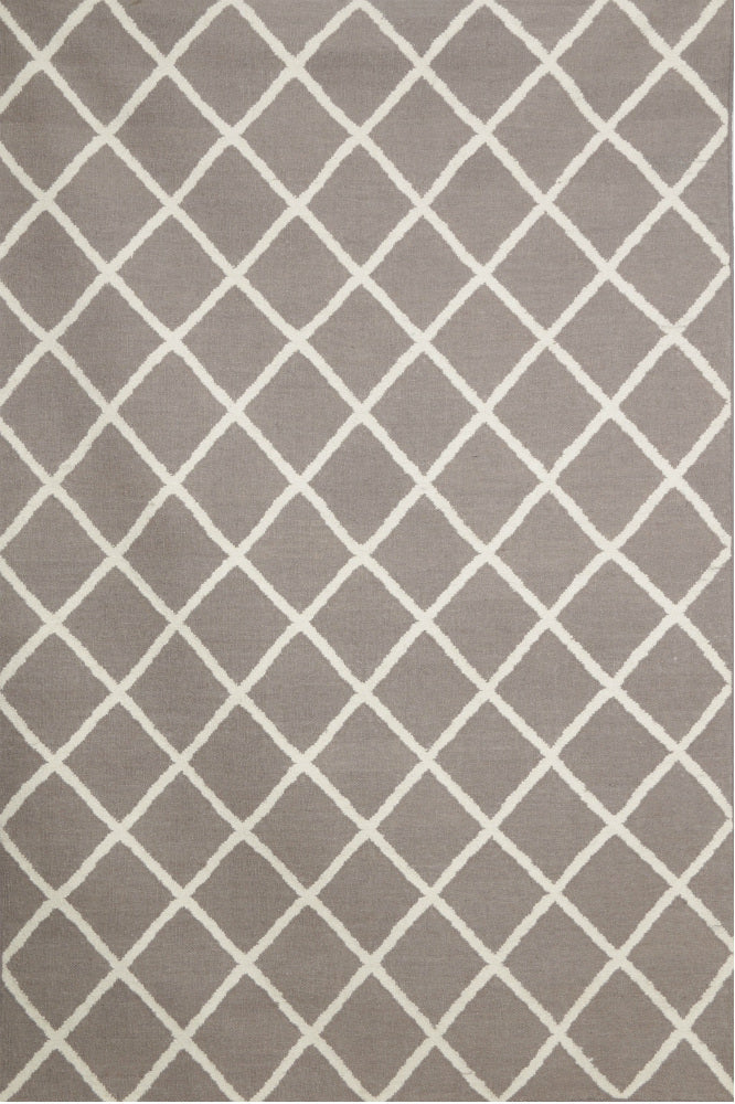 GREY AND IVORY DIAMOND HAND WOVEN DHURRIE