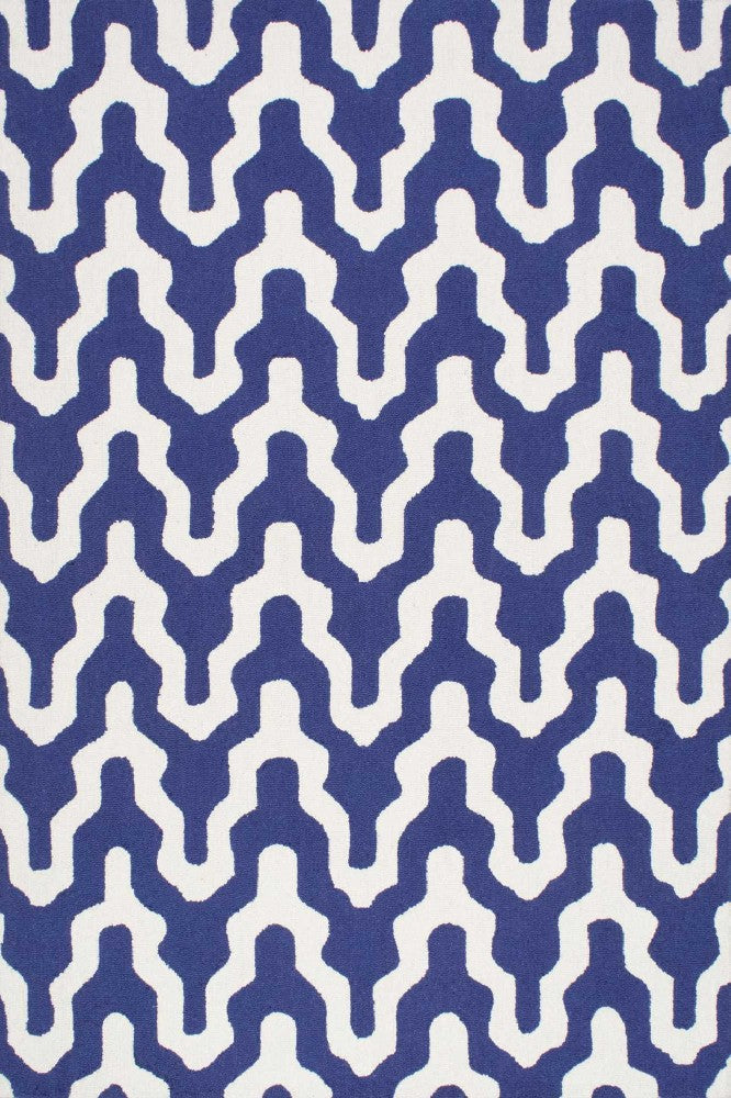 BLUE AND WHITE CHEVRON HAND TUFTED CARPET