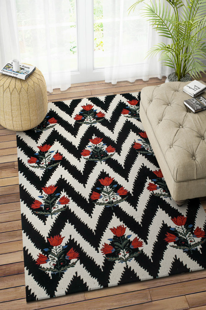 BLACK CHEVRON HAND TUFTED CARPET