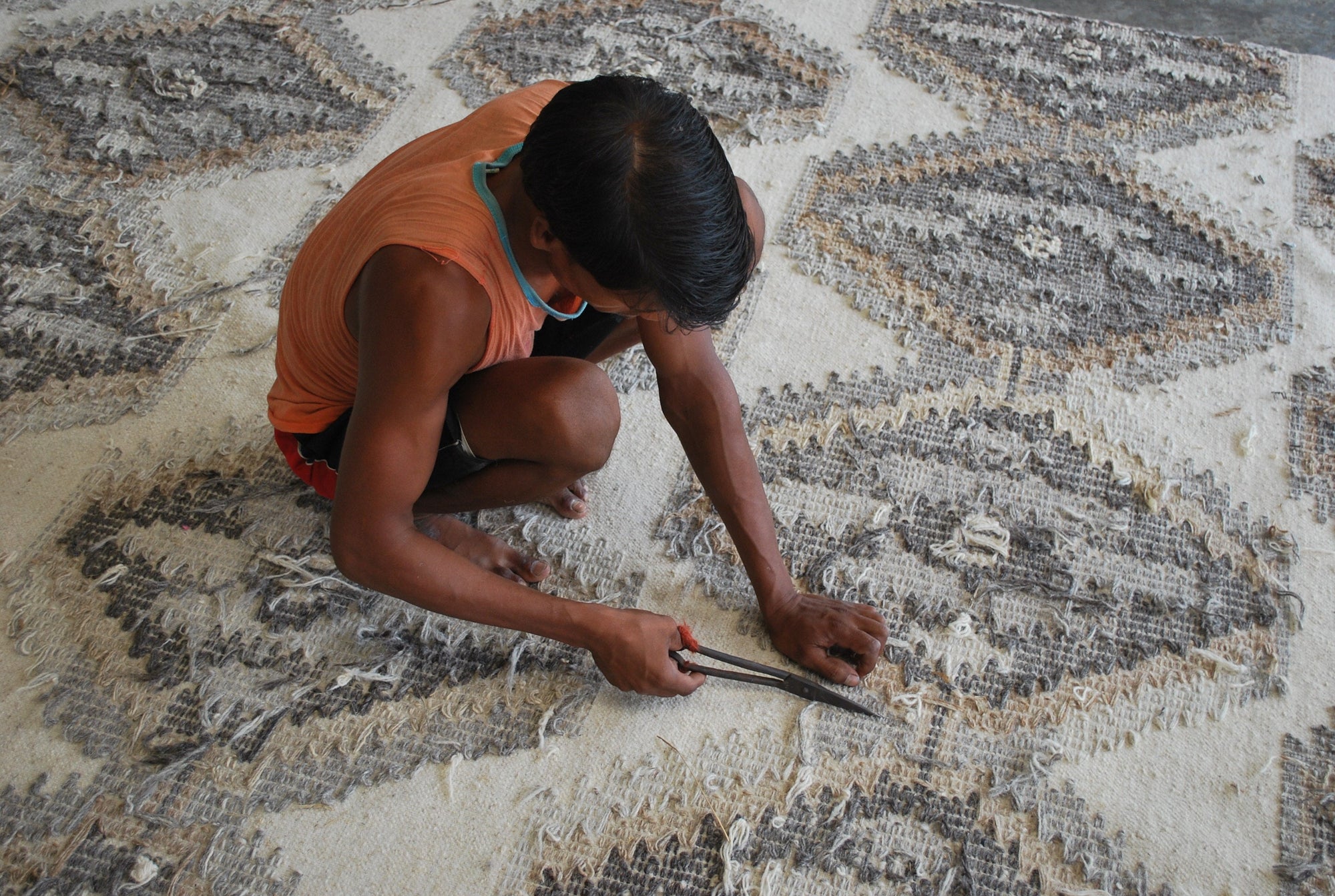 Handmade Carpets vs Machine-Made Carpets