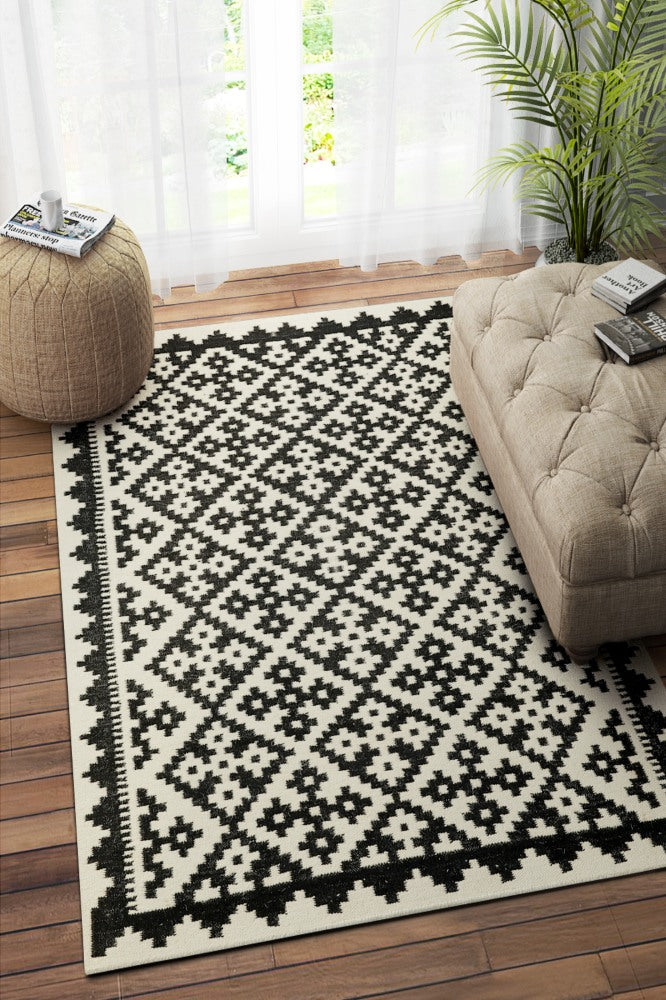 BLACK AND WHITE PIXEL HAND WOVEN KILIM DHURRIE