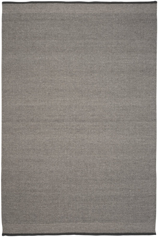 BLACK IVORY CHEVRON HAND WOVEN DHURRIE