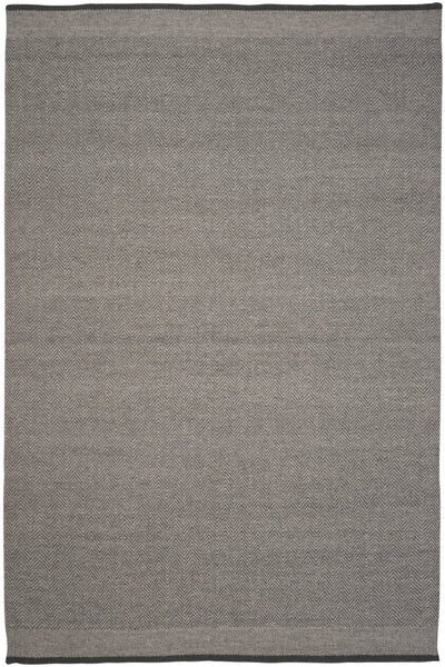 BLACK IVORY CHEVRON HAND WOVEN DHURRIE