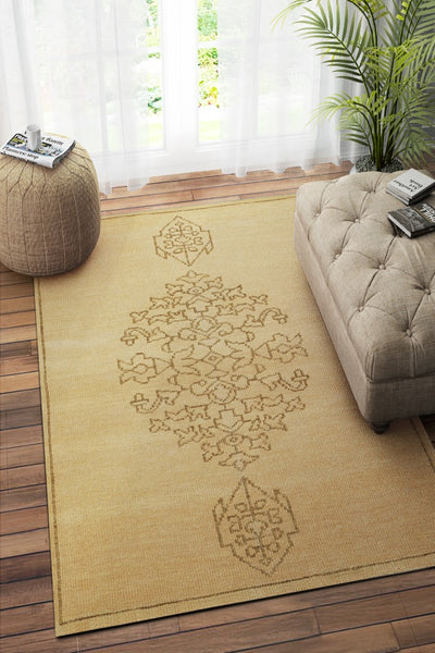 BEIGE TRADITIONAL HAND KNOTTED CARPET