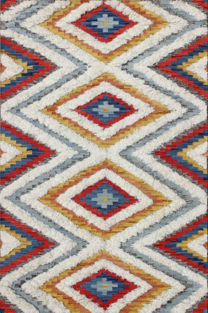 Multicolored geometric patterned rug 
