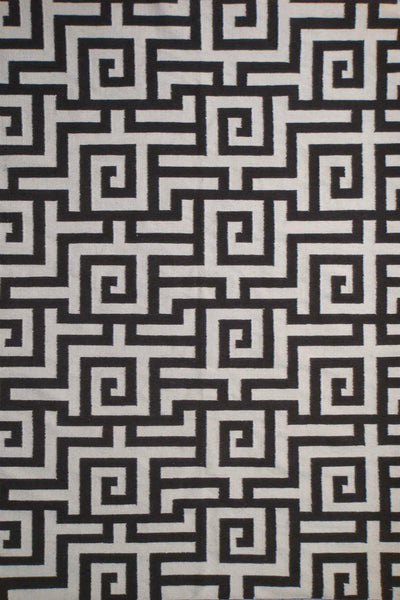 BLACK AND IVORY GEOMETRIC HAND WOVEN DHURRIE