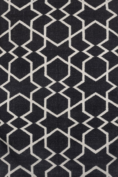 BLACK STAR HAND WOVEN DHURRIE
