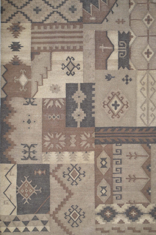 GREY PATCH HAND WOVEN KILIM RUG 