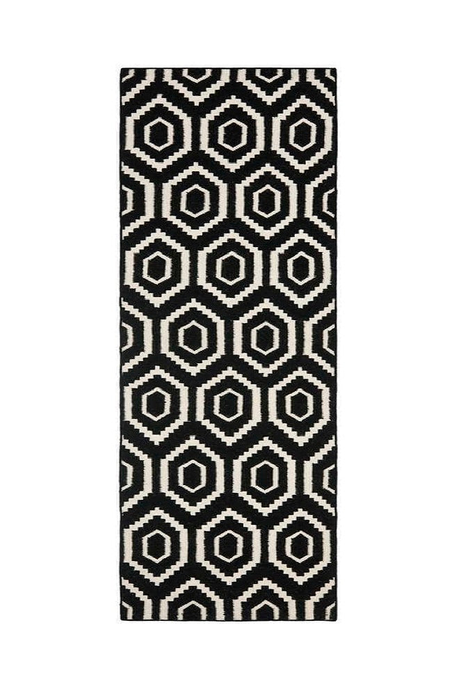 BLACK AND IVORY DIAMOND HAND WOVEN DHURRIE