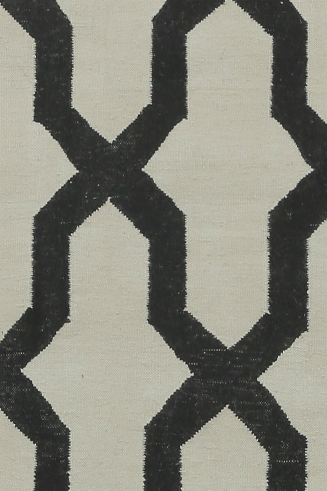 BLACK AND WHITE TRELLIS HAND WOVEN DHURRIE by Imperial Knots - Image 3