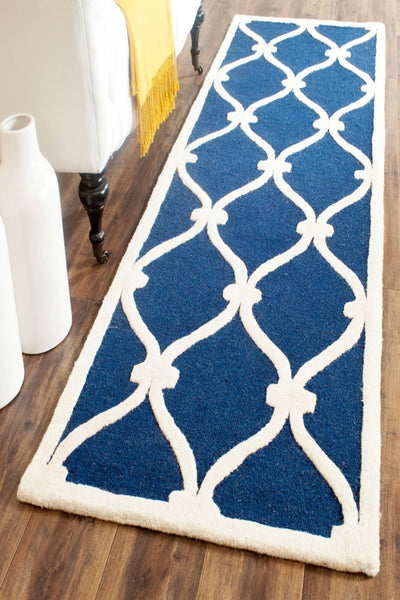 BLUE AND WHITE GEOMETRIC HAND TUFTED RUNNER