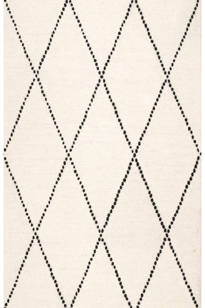 BLACK AND WHITE GEOMETRIC HAND TUFTED RUG