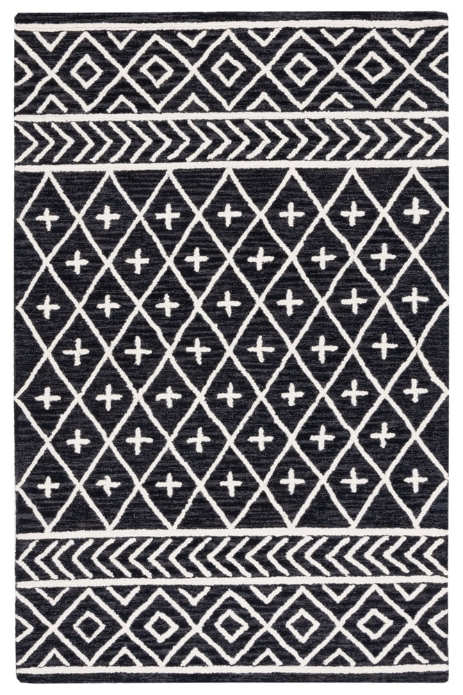 BLACK AND WHITE TRIBAL HAND TUFTED RUG