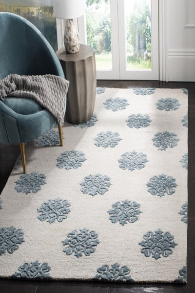 GREY BESPOKE FLORAL HAND TUFTED RUG