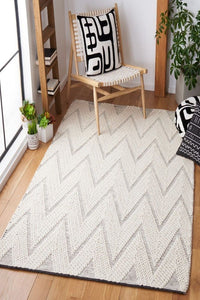 IVORY AND BLACK CHEVRON KILIM HAND WOVEN DHURRIE by Imperial Knots - Image 2