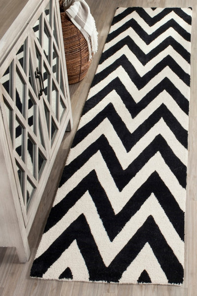 BLACK IVORY CHEVRON MODERN HAND TUFTED RUNNER