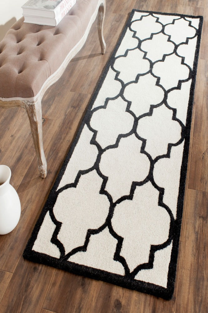 BLACK AND IVORY MOROCCAN HAND TUFTED RUNNER CARPET