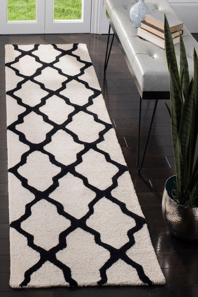 BLACK AND IVORY MOROCCAN HAND TUFTED RUNNER