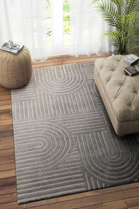 GREY GEOMETRIC HAND TUFTED CARPET by Imperial Knots - Image 2