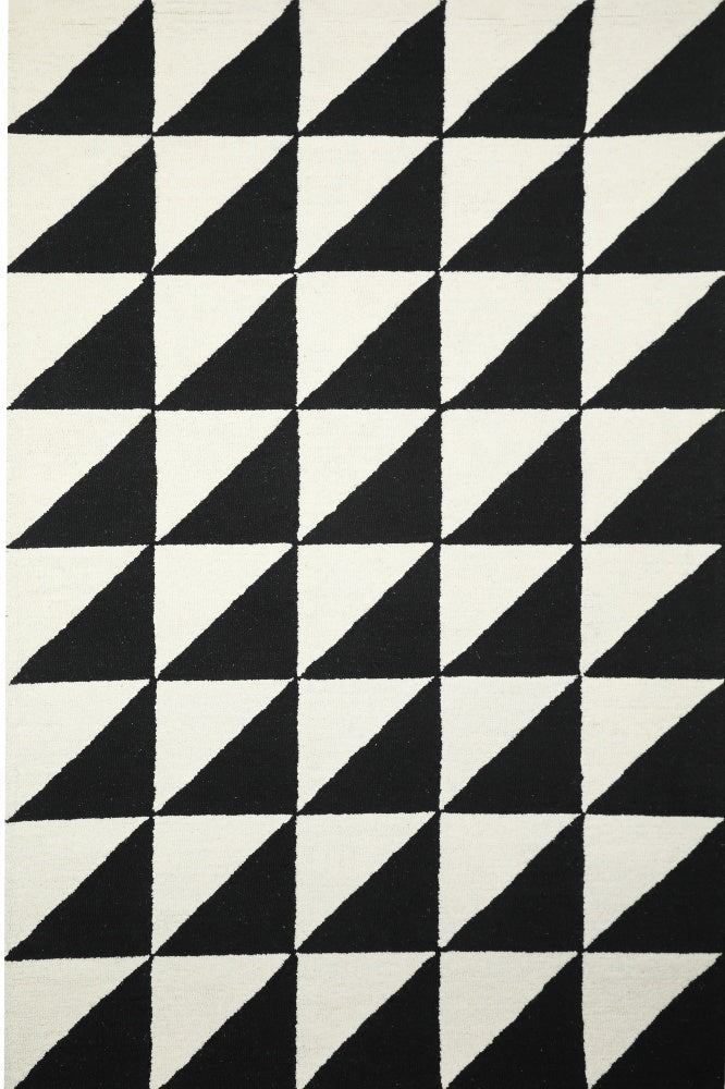 BLACK AND WHITE GEOMETRIC HAND TUFTED CARPET