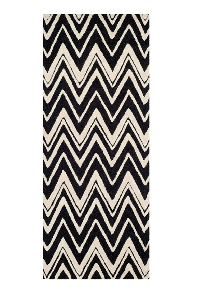 BLACK AND IVORY CHEVRON HAND TUFTED RUNNER CARPET