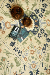 BEIGE MULTICOLOR TRADITIONAL HAND TUFTED CARPET CLOSEUP by Imperial Knots