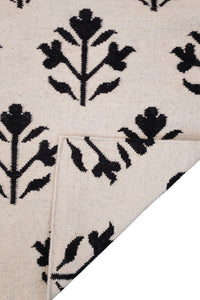 IVORY KILIM HAND WOVEN DHURRIE by Imperial Knots - Image 4