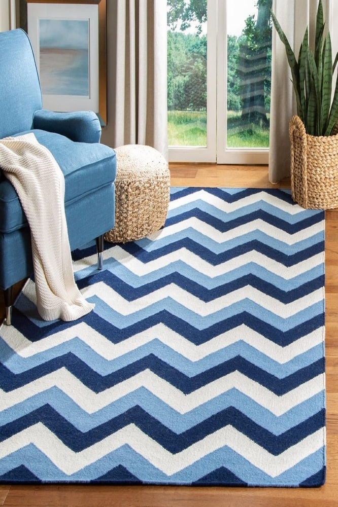 BLUE AND IVORY CHEVRON HAND WOVEN DHURRIE