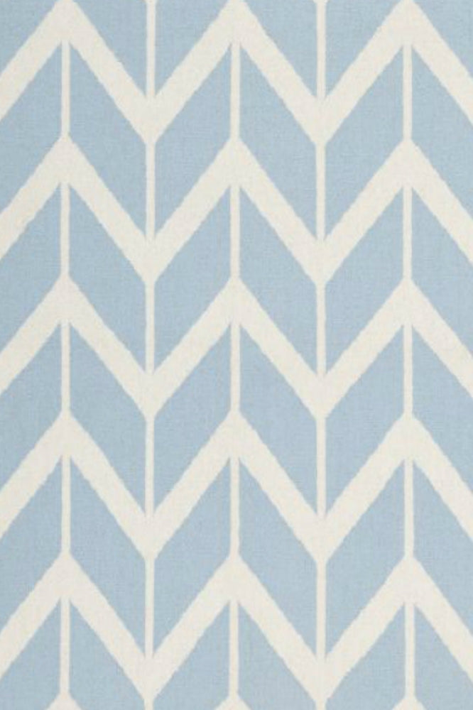 BLUE AND WHITE CHEVRON HAND WOVEN DHURRIE