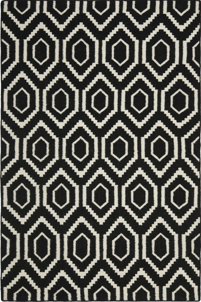 BLACK AND IVORY GEOMETRIC HAND WOVEN DHURRIE