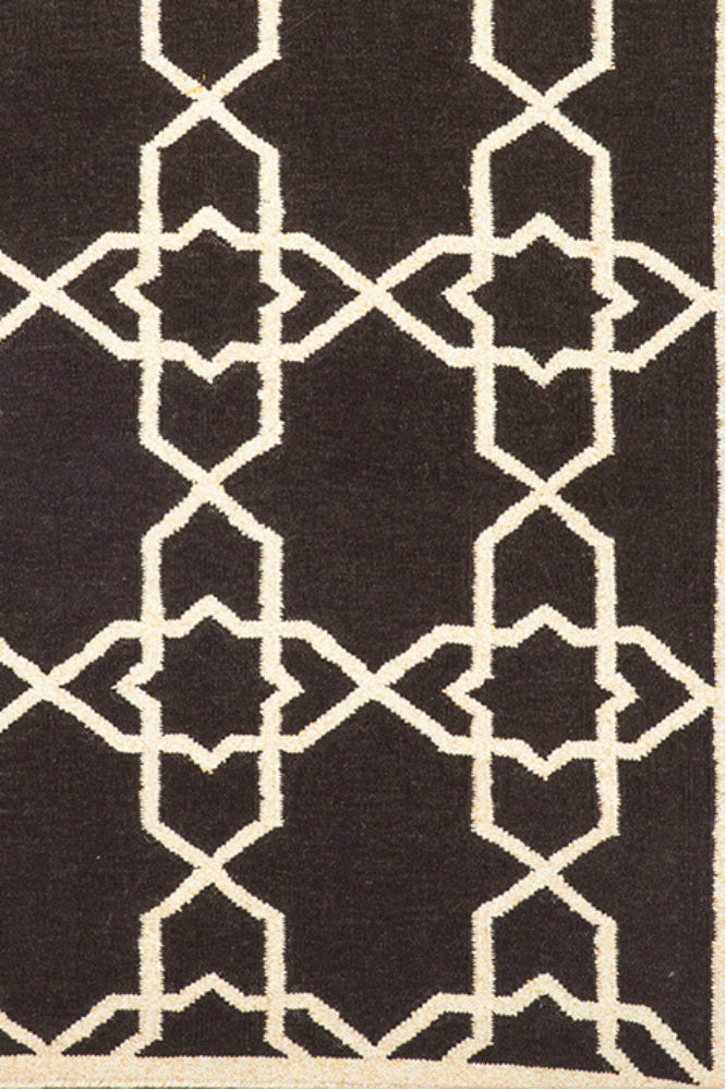 BROWN TRELLIS HAND WOVEN DHURRIE - Imperial Knots