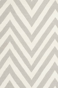 GREY AND WHITE CHEVRON HAND WOVEN DHURRIE by Imperial Knots - Image 3