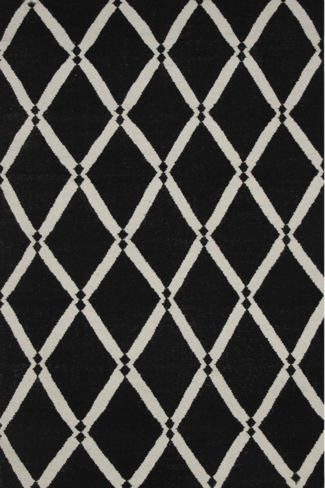 BLACK AND WHITE TRELLIS HAND WOVEN DHURRIE
