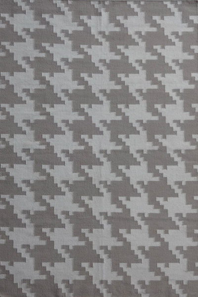 GREY AND IVORY GEOMETRIC HAND WOVEN DHURRIE
