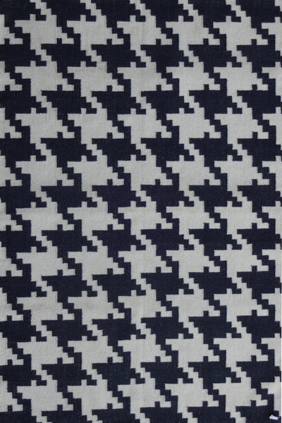 BLACK AND IVORY GEOMETRIC HAND WOVEN DHURRIE