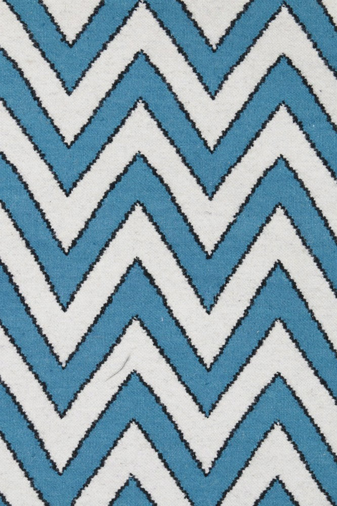 BLUE AND IVORY CHEVRON HAND WOVEN DHURRIE - Imperial Knots