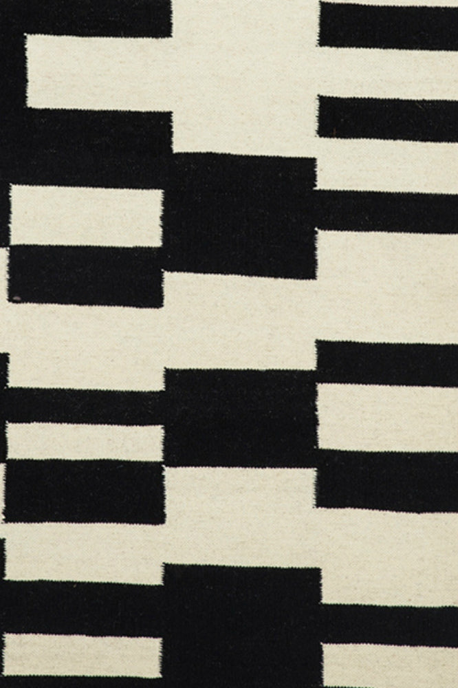 BLACK AND WHITE ABSTRACT HAND WOVEN DHURRIE - Imperial Knots