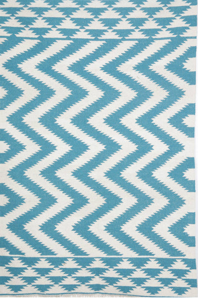 BLUE IVORY ZIG ZAG HAND WOVEN DHURRIE