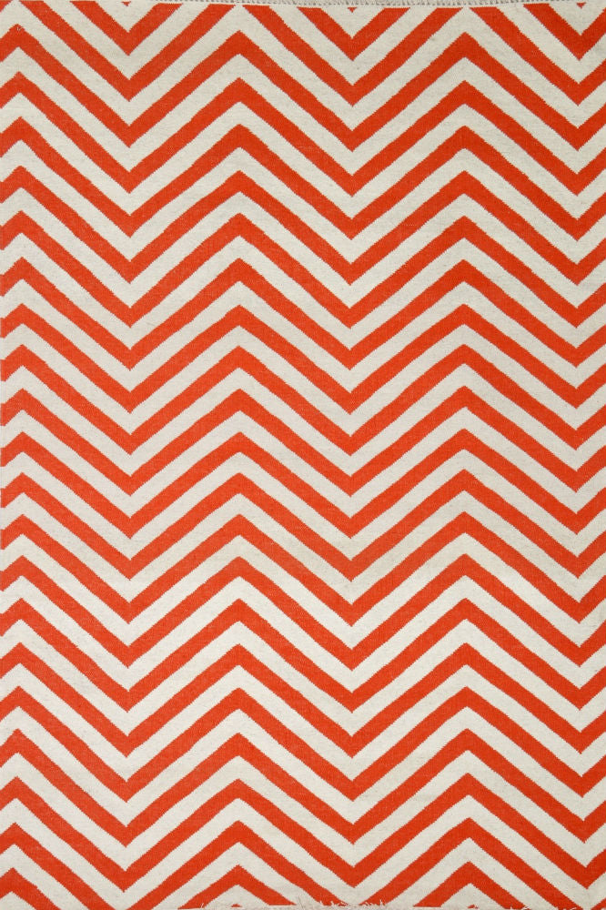 RED AND IVORY ZIG ZAG HAND WOVEN DHURRIE