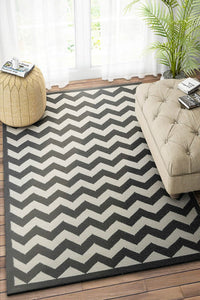 BLACK IVORY CHEVRON HAND WOVEN DHURRIE by Imperial Knots - Image 2