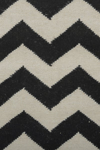 BLACK IVORY CHEVRON HAND WOVEN DHURRIE by Imperial Knots - Image 3