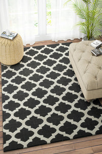 BLACK AND WHITE MOROCCAN HAND WOVEN DHURRIE by Imperial Knots - Image 2