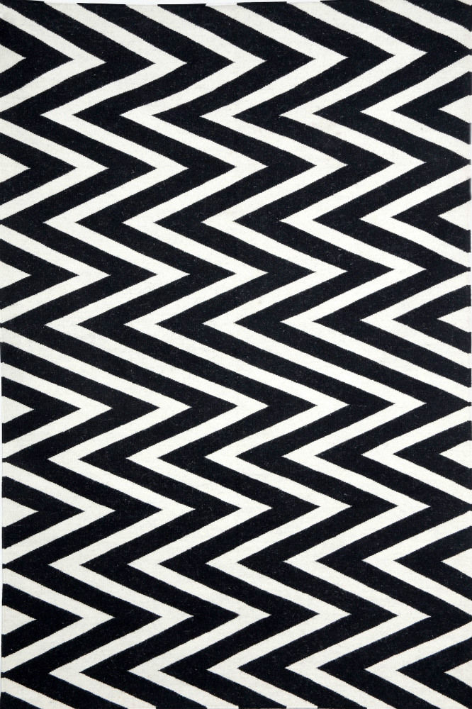 BLACK AND WHITE ZIG ZAG HAND WOVEN DHURRIE
