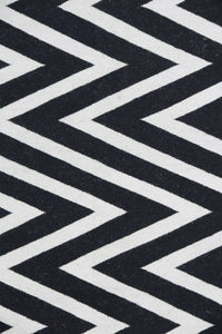BLACK AND WHITE ZIG ZAG HAND WOVEN DHURRIE by Imperial Knots - Image 2