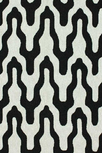 BLACK AND WHITE CHEVRON HAND TUFTED CARPET by Imperial Knots - Image 3