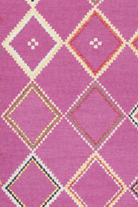 PINK GEOMETRIC HAND TUFTED CARPET by Imperial Knots - Image 2