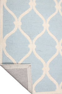 BLUE AND WHITE GEOMETRIC HAND TUFTED CARPET by Imperial Knots - Image 4