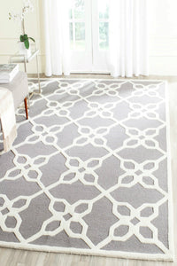 GREY AND IVORY TRELLIS HAND TUFTED CARPET by Imperial Knots - Image 2